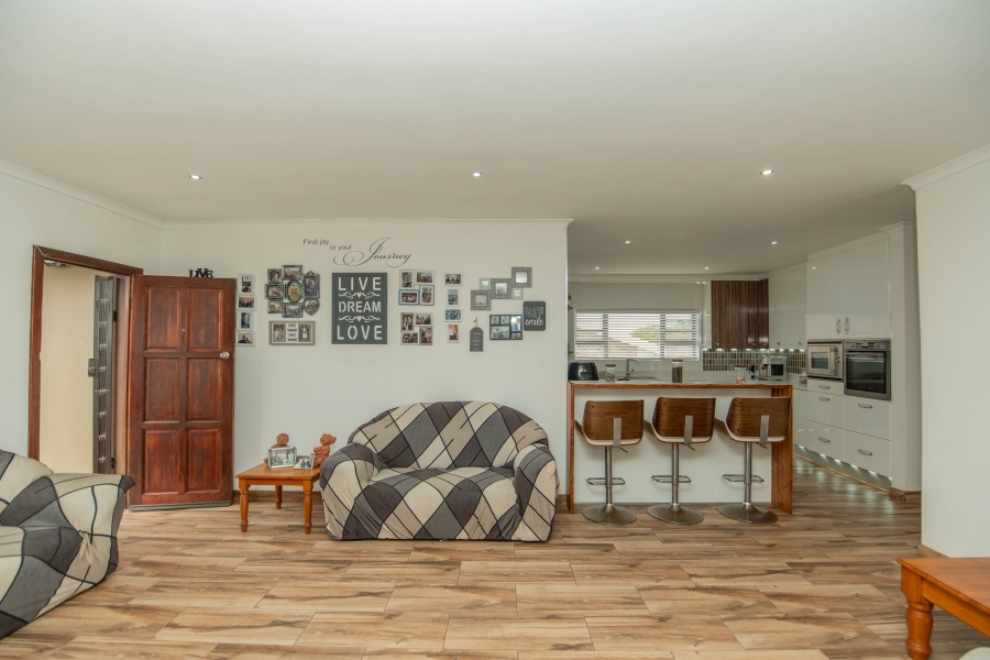 3 Bedroom Property for Sale in Rowallan Park Eastern Cape